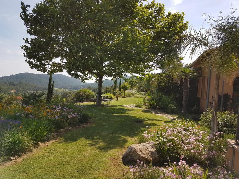 House With Garden And Sea View Villa Ла Лонд-ле-Мор Екстериор снимка
